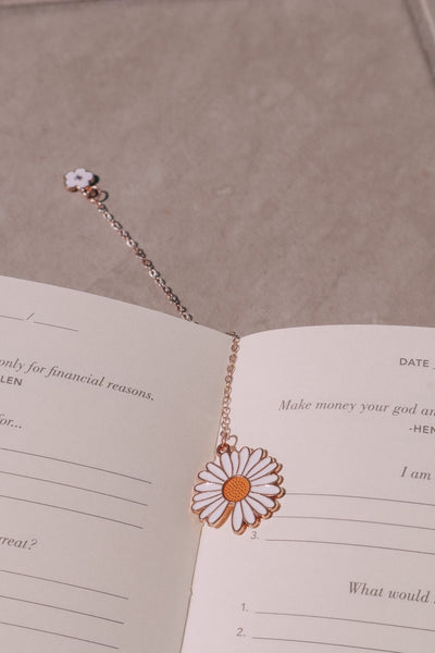 Daisy Bookmark